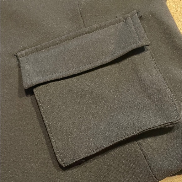 Zara Black Halter Top with Pockets - Picture 5 of 7